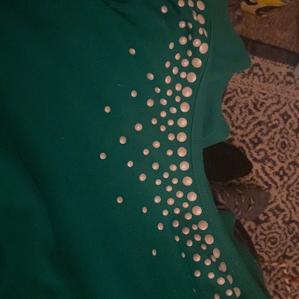 Nikki Green /white pearl beads size XL blouse 60% cotton 40%Poly good condition